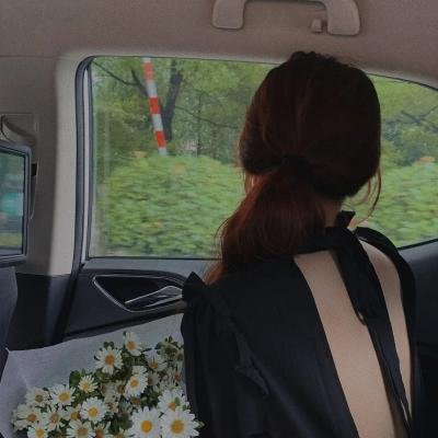 逃跑的女孩：卡拉·罗宾逊的故事