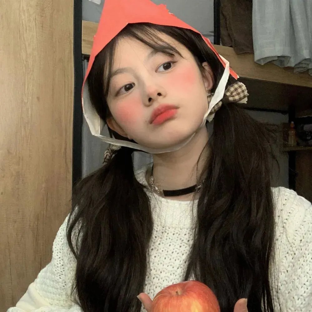 步步沦陷，娇妃她有亿点强